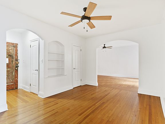 4th image of 40 Clarkson Ave APT 1A