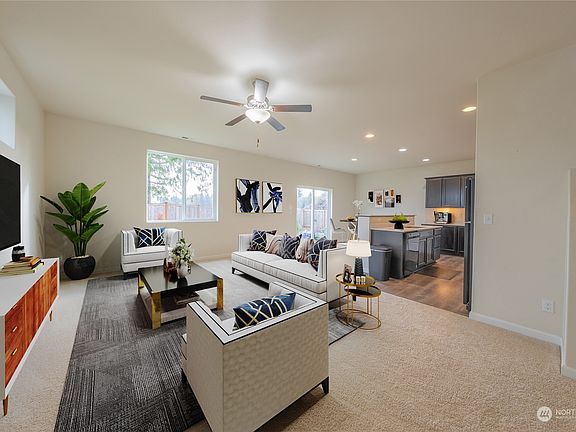 2nd image of 19023 Lipoma Avenue E