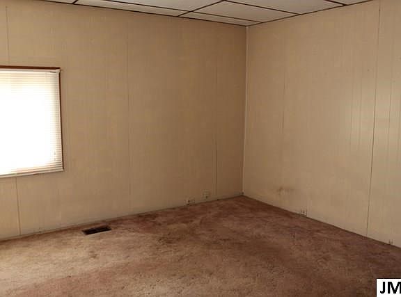 2nd image of 403 Meeker St