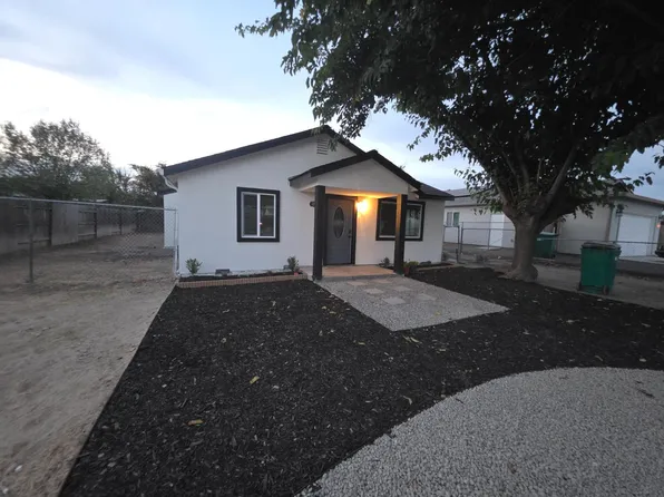 2347 E Alpine Ave, Stockton, CA 95205
