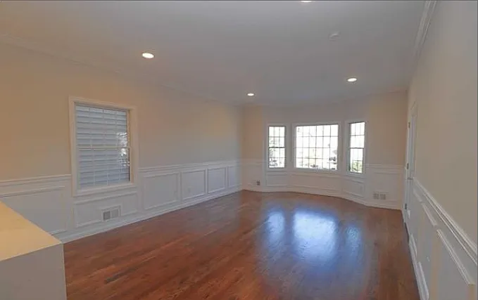543 Hamilton St #1 — Photo 3