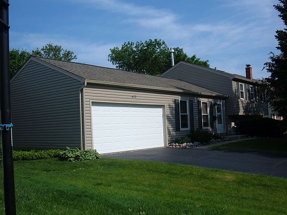 2nd image of 423 Argyll Ln