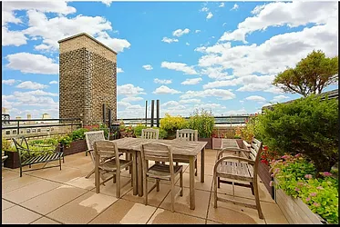 Rented by Living New York