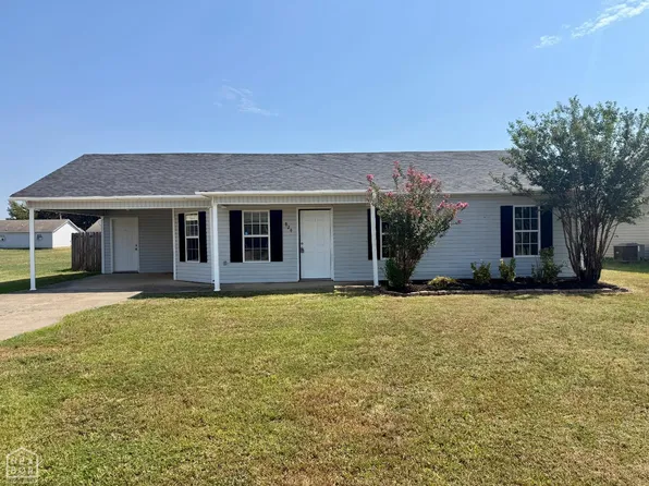 829 N 10th Ave, Paragould, AR 72450