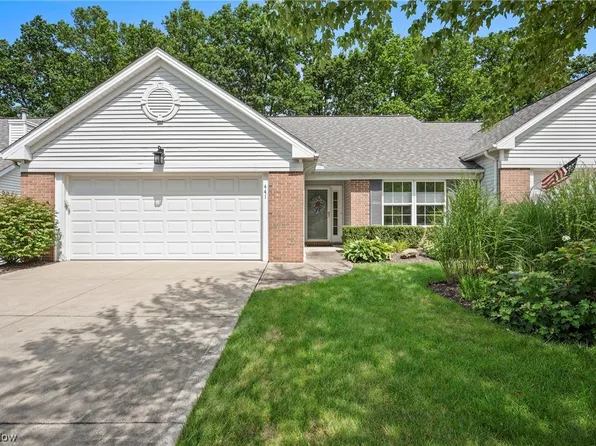 441 E Reserve Dr, Cuyahoga Falls, OH 44223