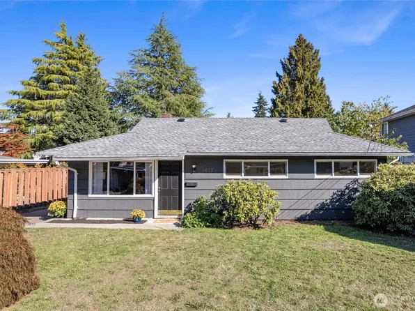 1407 Moorlands Drive, Tacoma, WA 98405
