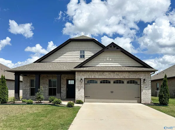 107 Lem Way, Hazel Green, AL 35750