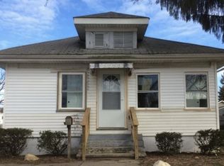 823 Singer Ave, Lemont, IL 60439