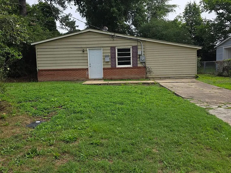 3503 Ruben St — Photo 1