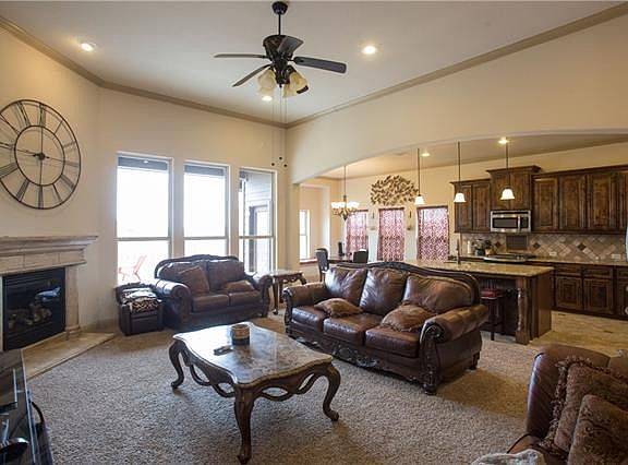 4th image of 4005 Hidden Harbor Dr