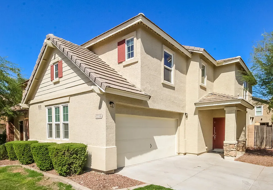 2216 E Pecan Rd