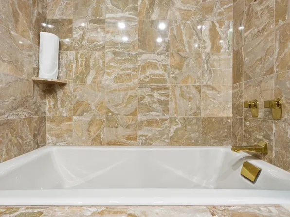 845 United Nations Plaza image 13 of 50