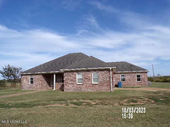 2434 Dog Walk Rd, Tutwiler, MS 38963