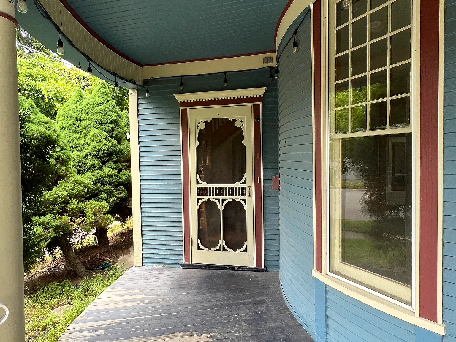 4 bed, 2.5 bath, 2693 sqft, $2,800 — Photo 4