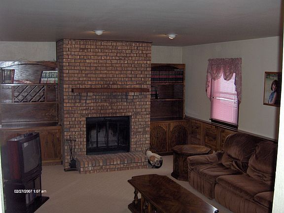 Family Room with fireplace