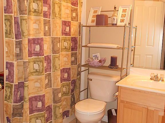 5th image of 178 Straughn Ln