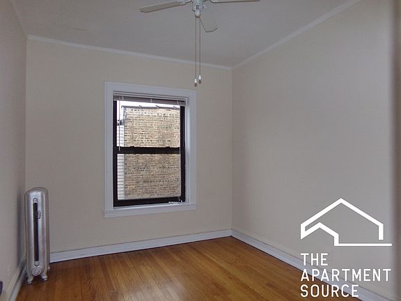 5th image of 6812 N Lakewood Ave APT 3B