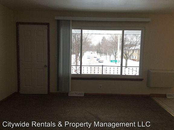 3rd image of 6236 W Kaul Ave APT 4