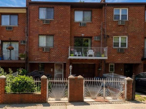 2975 Edson Ave