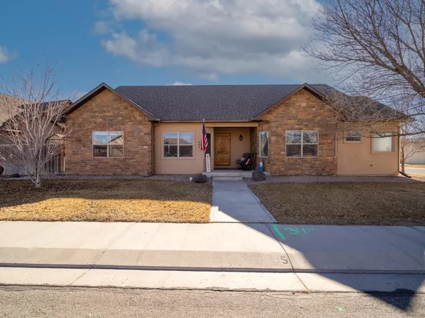 801 Saint Peppin Dr, Fruita, CO 81521