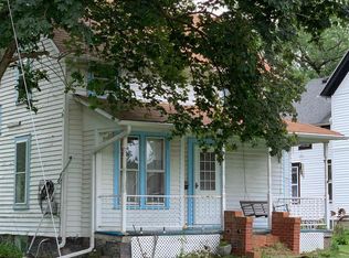 411 W Putnam St, Princeton, IL
