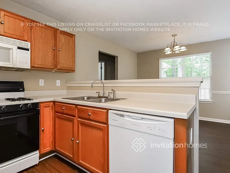 145 Stoney Brook Way — Photo 8