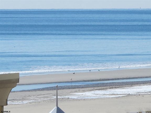 4th image of 2721 Boardwalk #322
