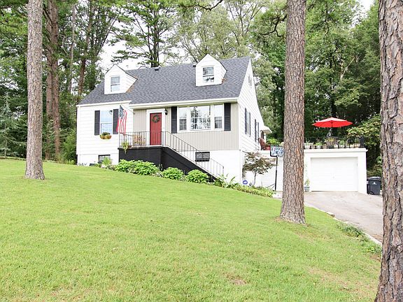 3rd image of 1813 Mac Alice Dr