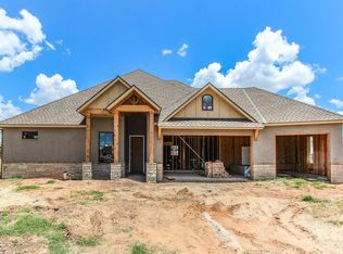 3801 Montelena Cir, Norman, OK 73072