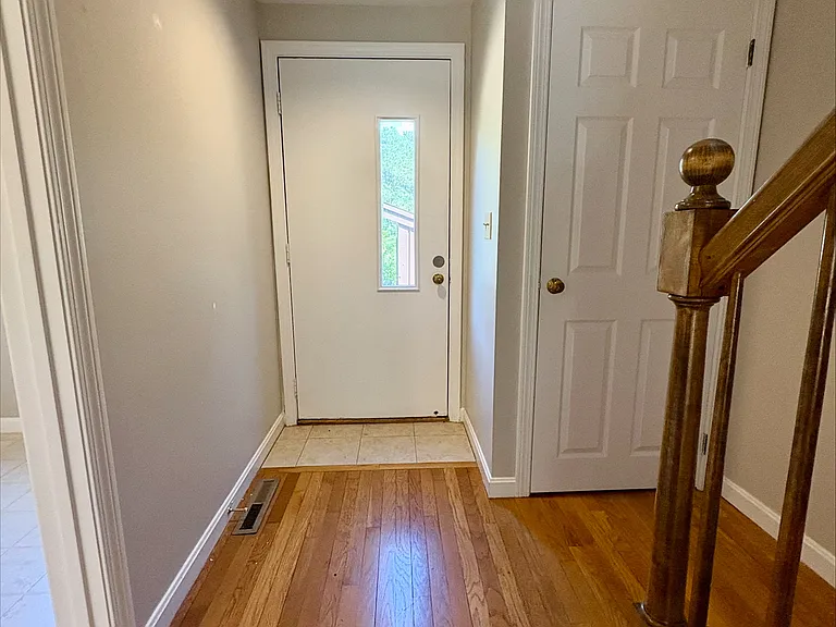 Kingsbury Townhouses — Photo 12