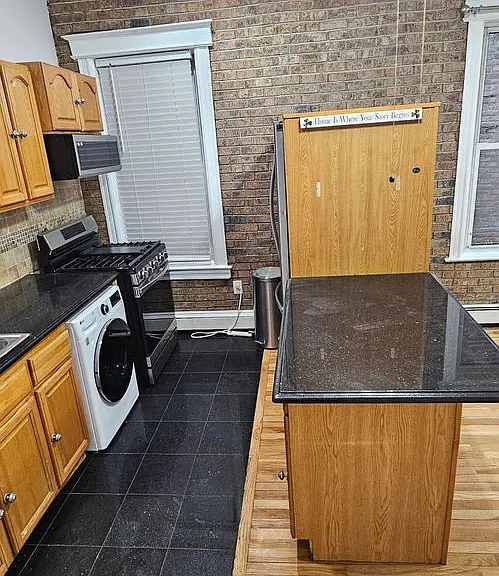 4110 Park Ave #3 — Photo 4
