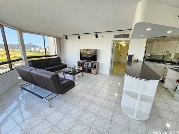 2499 Kapiolani Blvd APT 2301, Honolulu, HI 96826