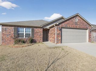 6804 Whitmarsh Rd, Bentonville, AR 72713