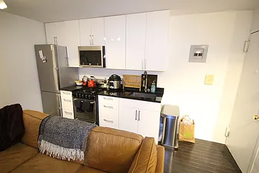 Rented by Dynamik Realty