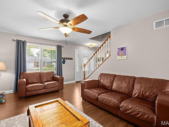 5th image of 1511 Nottinghill Dr