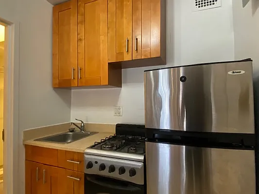 Rented by REAL New York | media 7