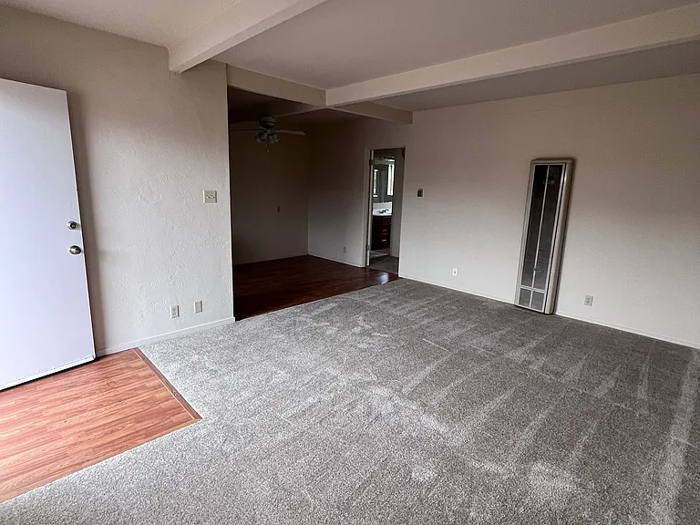 Central Avenue Apartments — Photo 28