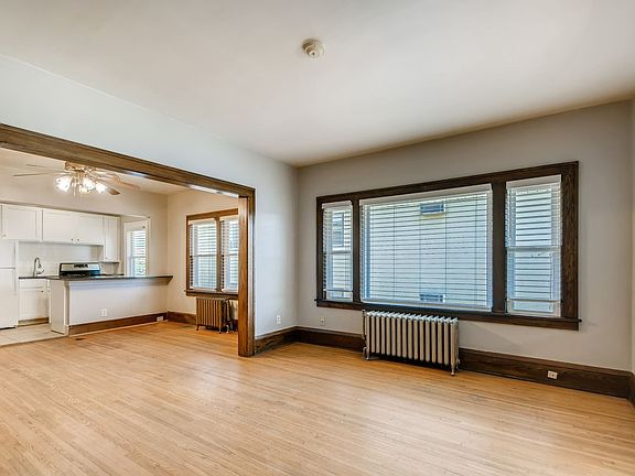 2nd image of 3044 Pleasant Ave #201