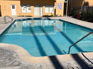 10033 Sepulveda Blvd APT A, Mission Hills, CA 91345
