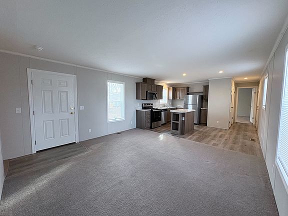 4th image of 10694 E State Rte #762-50B