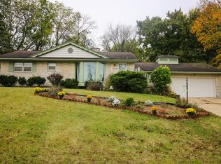 3239 Alta Vista Rd, Rockford, IL 61107