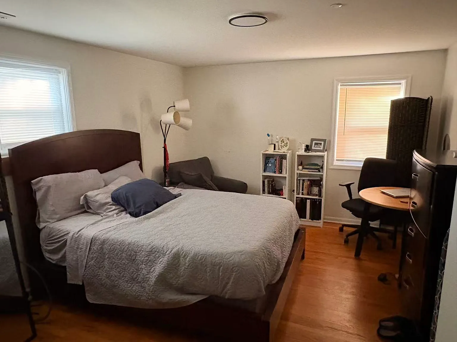 3 bed, 1150 sqft, $2,700 — Photo 2