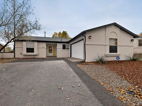 1370 Golden Eye Loop NE, Rio Rancho, NM 87144
