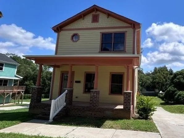 523 W Front Street, Statesville, NC 28677