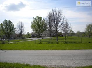 2101 E 183rd St, Belton, MO 64012