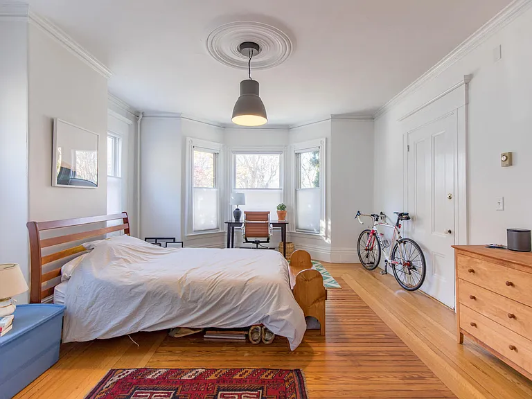 21 Hanover St #1 — Photo 7
