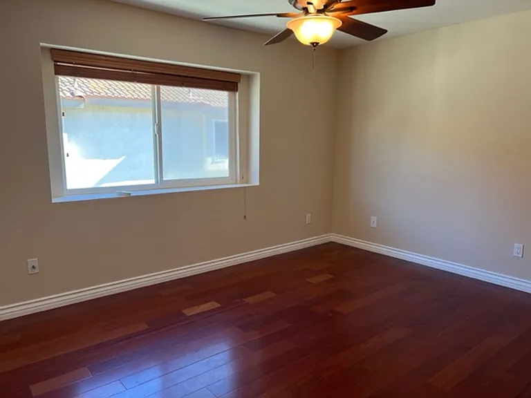 1940 Maple Ave #105 — Photo 14