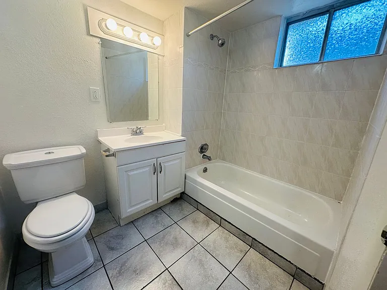 8615 W 54th Pl #B — Photo 9