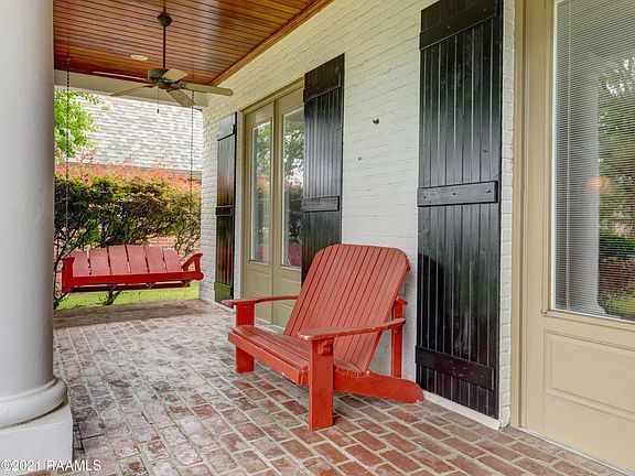 4th image of 607 River Oak Cir