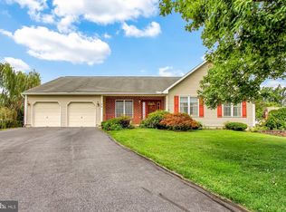 30 Bushkill Ct, Reading, PA 19606